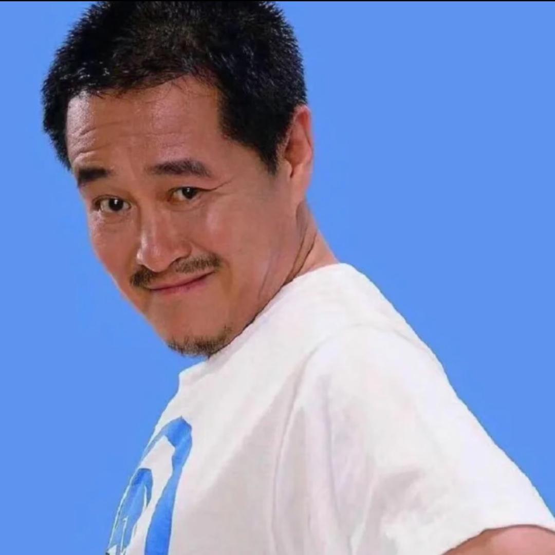 阿中.