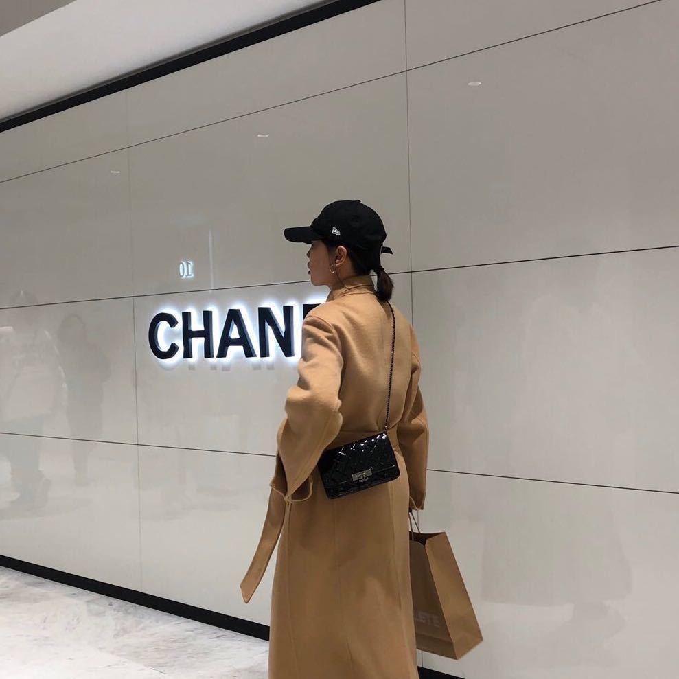 大连亚美服装
