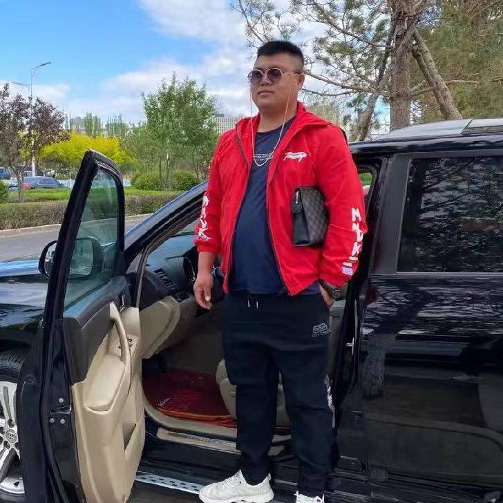 赤峰龙途精品二手车