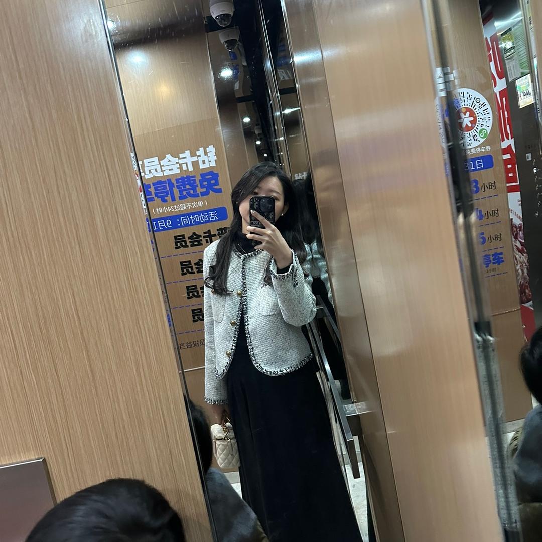 Hy。