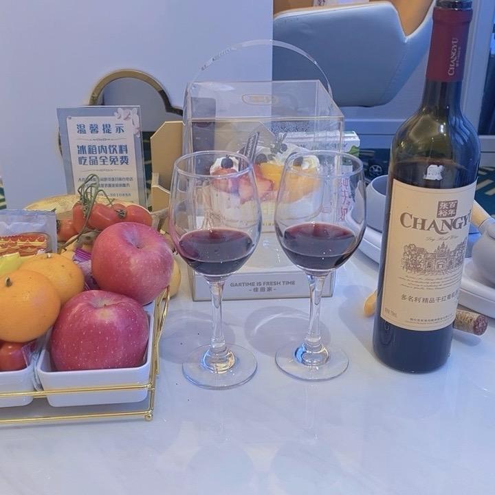 红媒花开佳缘婚恋