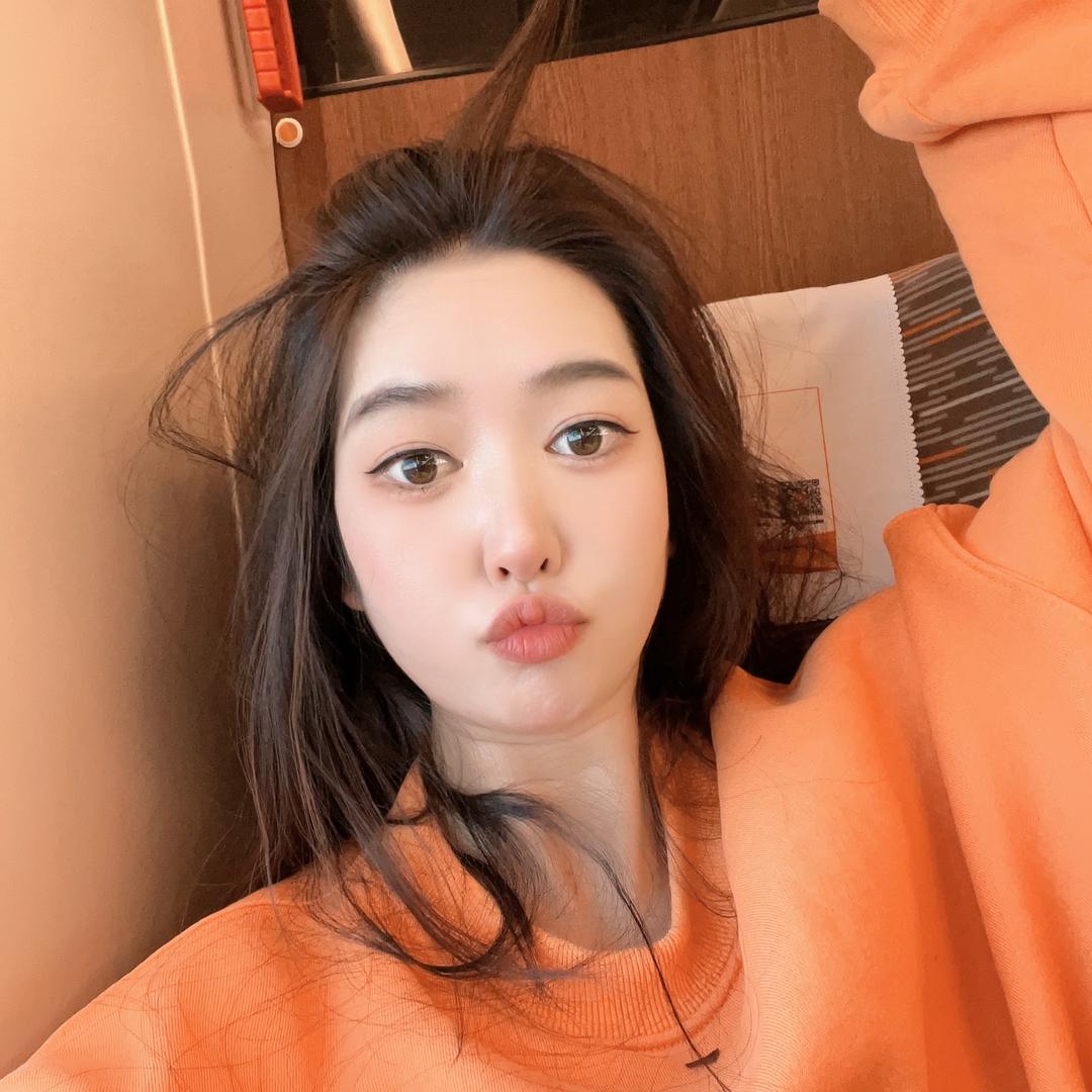 小满很满意-🍭