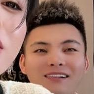 泰国老公很无奈（努力活着）