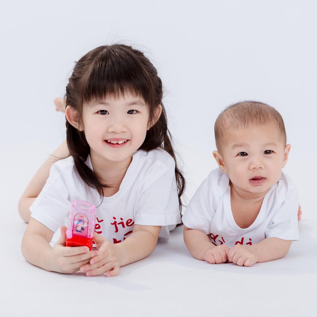 一诺👧🏻👦🏻一鸣