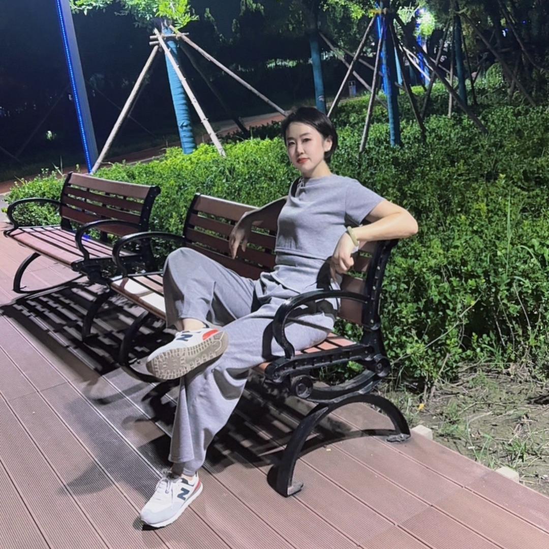 小柳美业 专注问题肌 护肤品批发