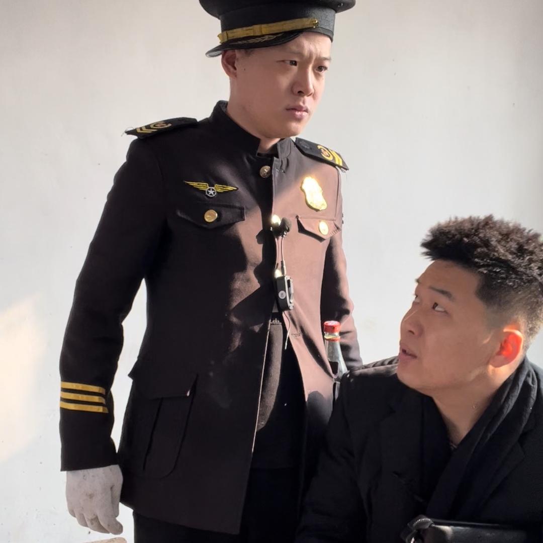 （阿林团队）空少亮亮