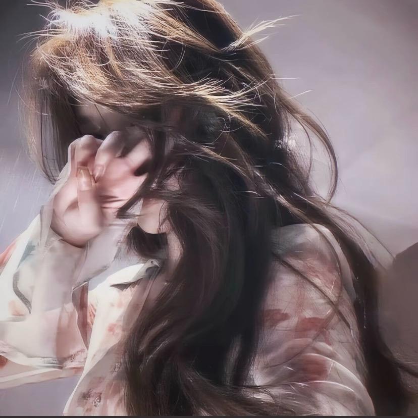 @你的名字就是我的故事🍻