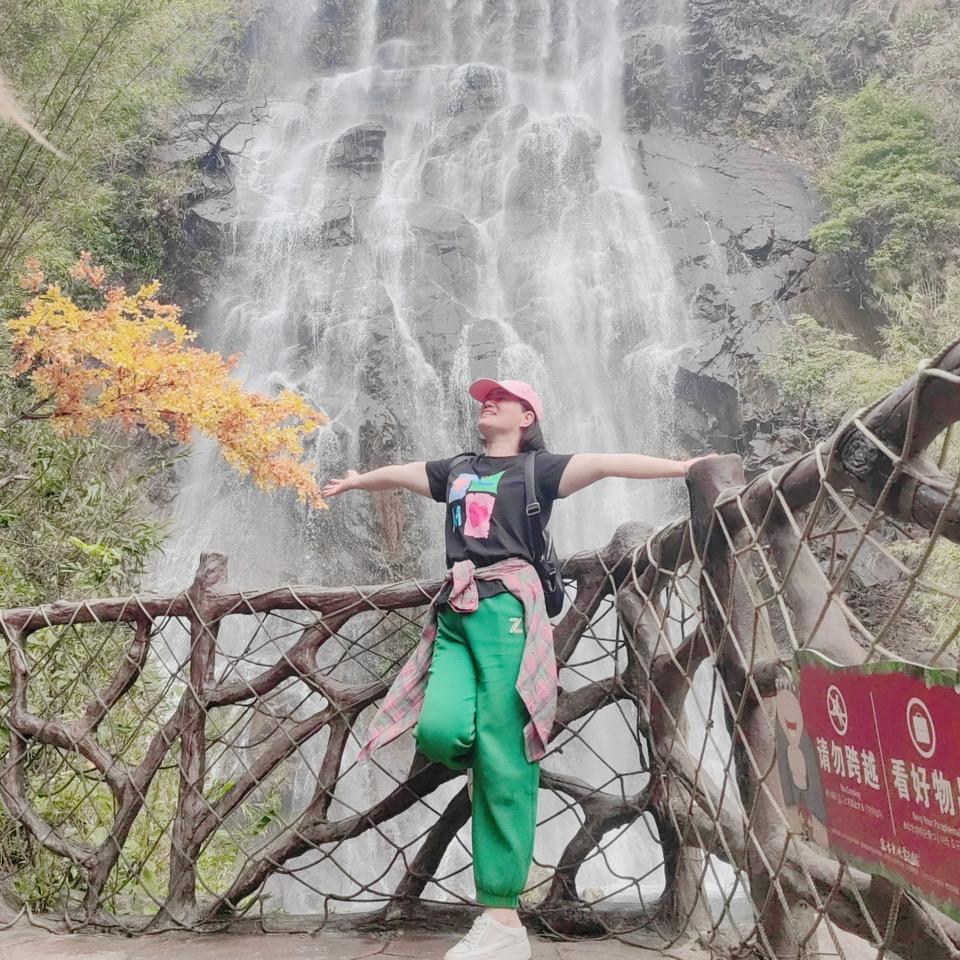 黄姐，