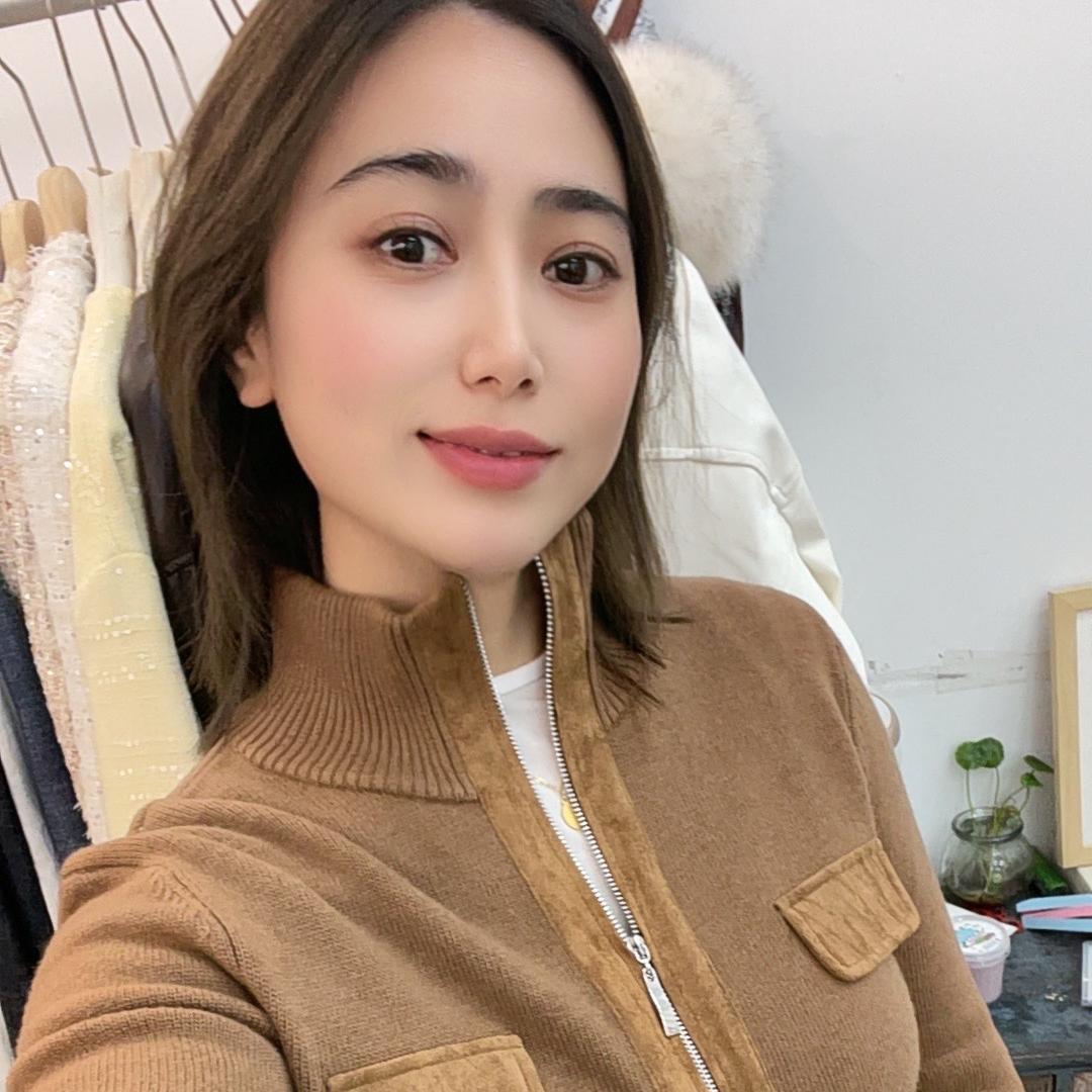 滁州市南谯区张冉（纯衣柜）服装店