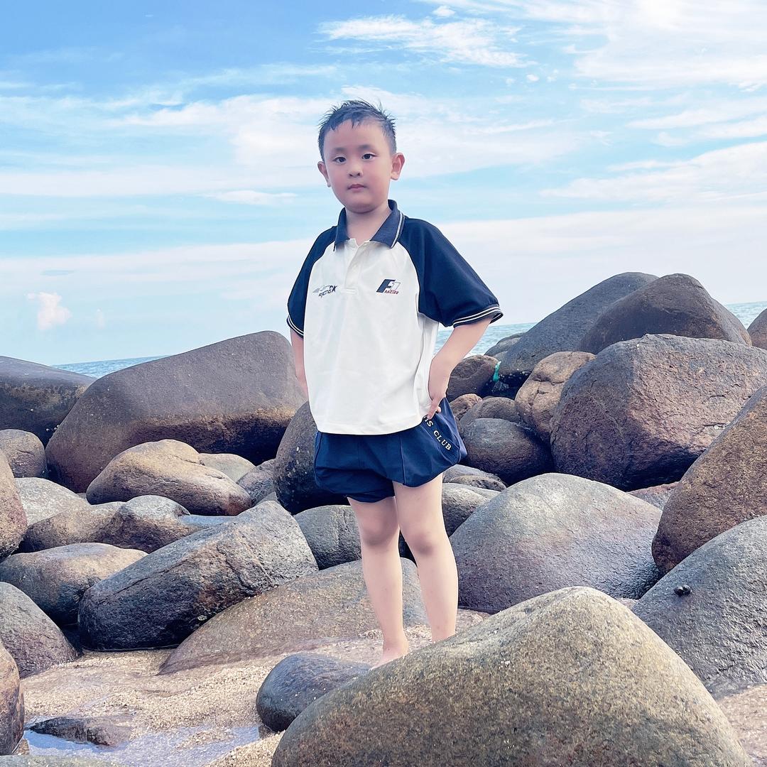 姐弟的快乐时光