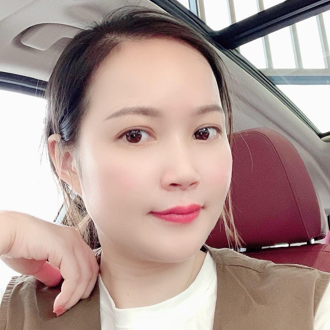 燕姐护肤品工厂店（8:10开播）