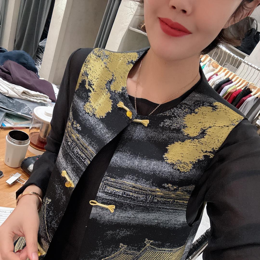 花柒轻奢女装