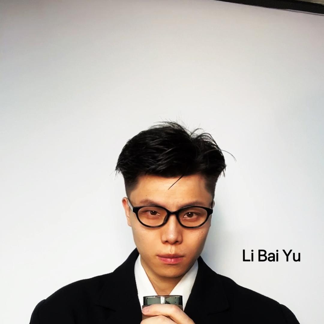 伊健商学-李摆鱼