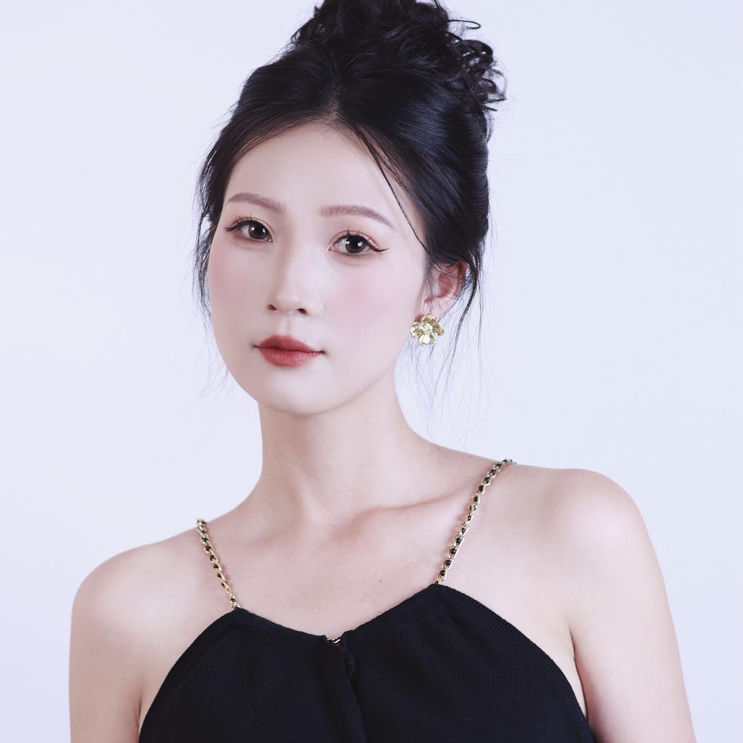 西美人