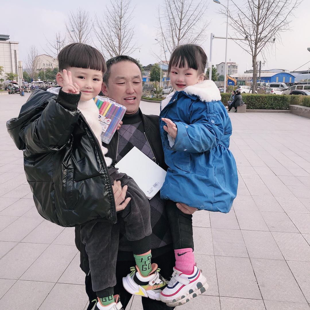 言言的奶奶👵💔💔💔🌹🌹🌹