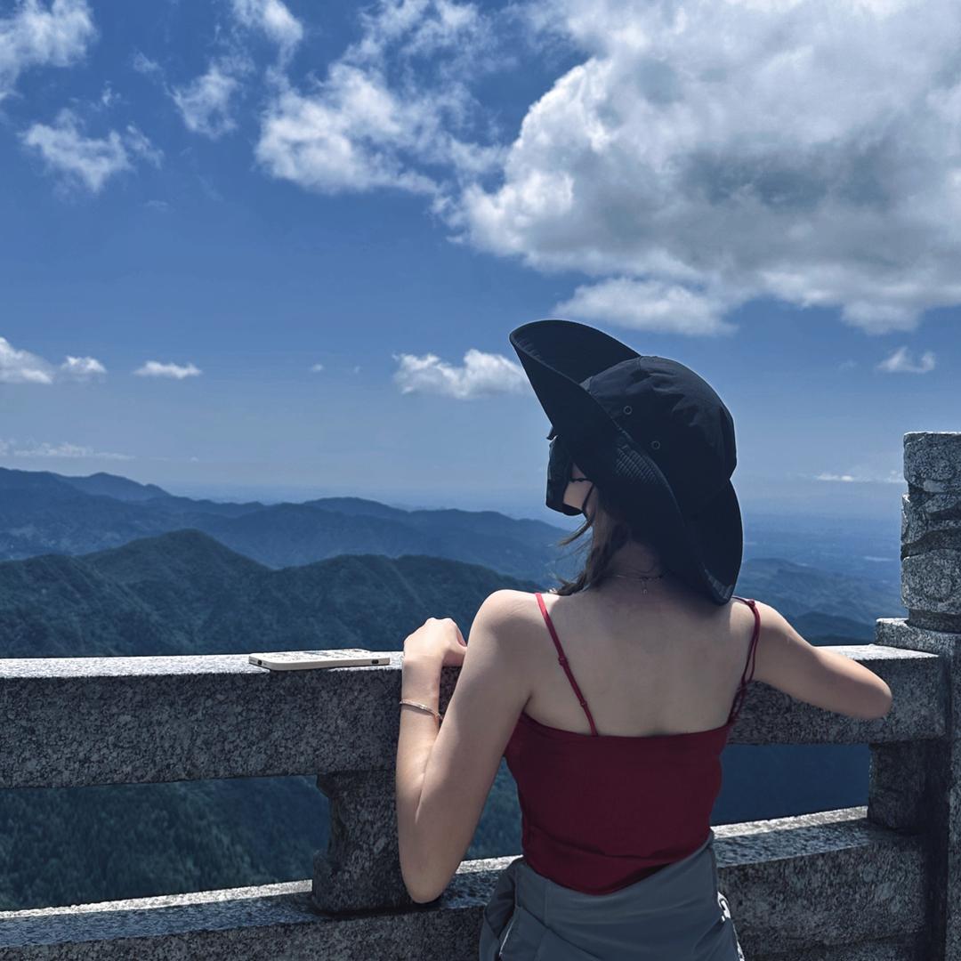 伊伊 soe
