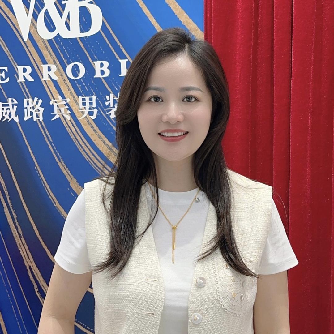威路宾男装阿琴