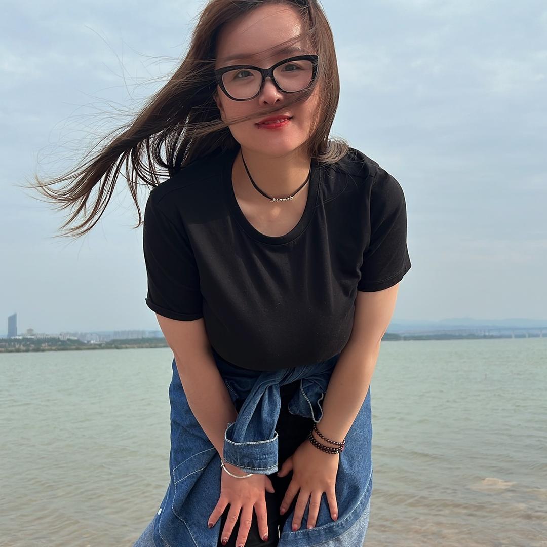 媛媛姑娘