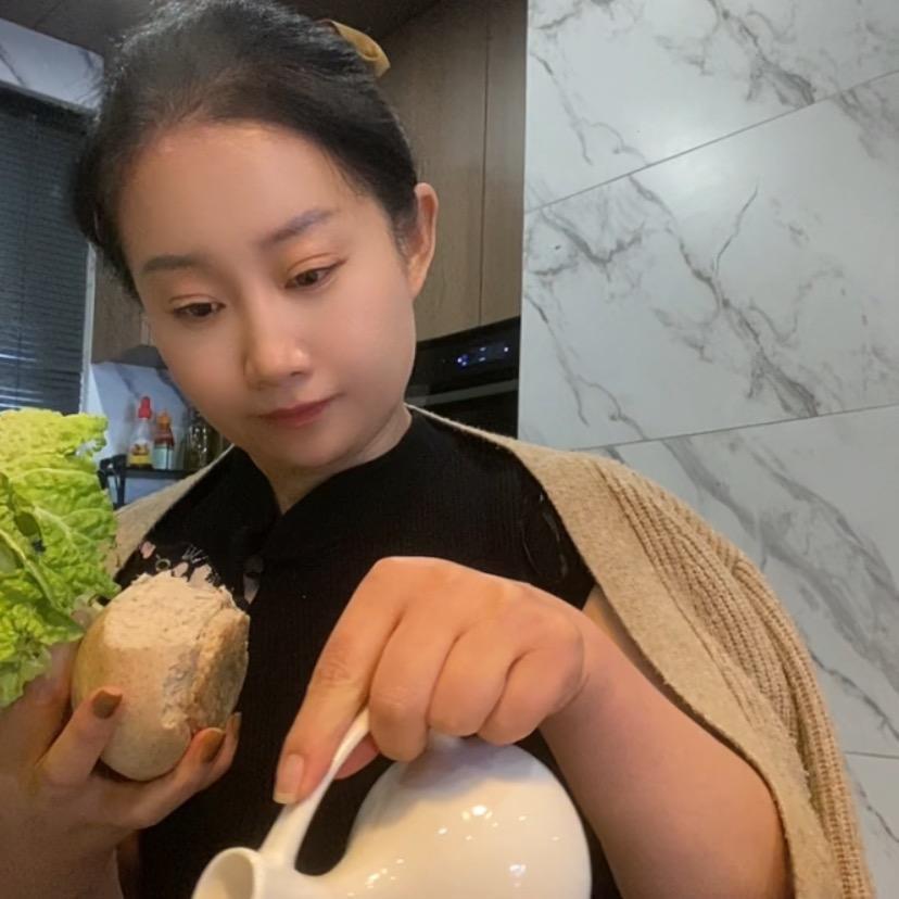 铁血女王范
