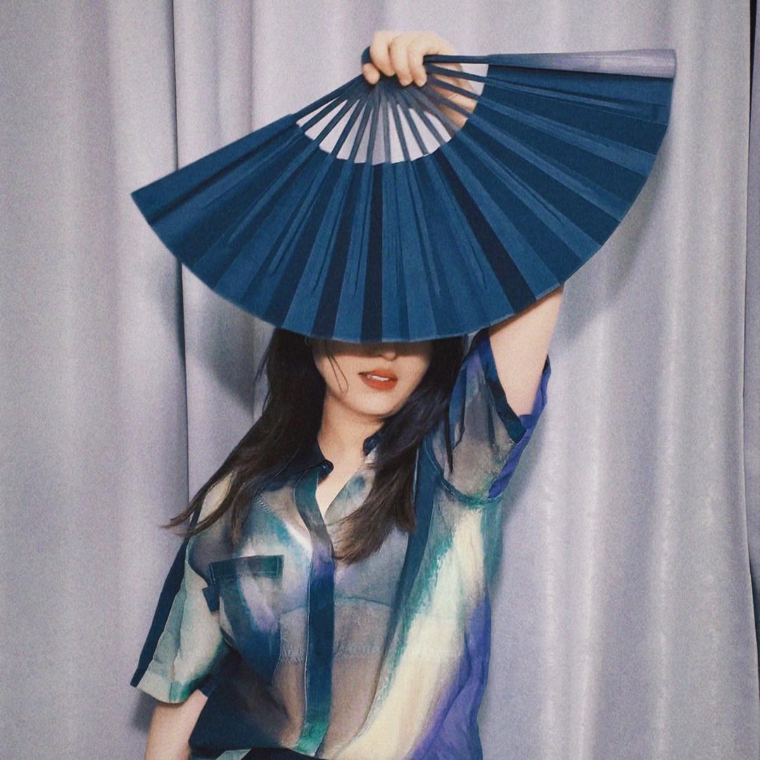是欣欣吖！