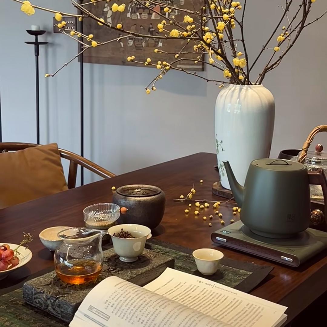 心星爱喝茶