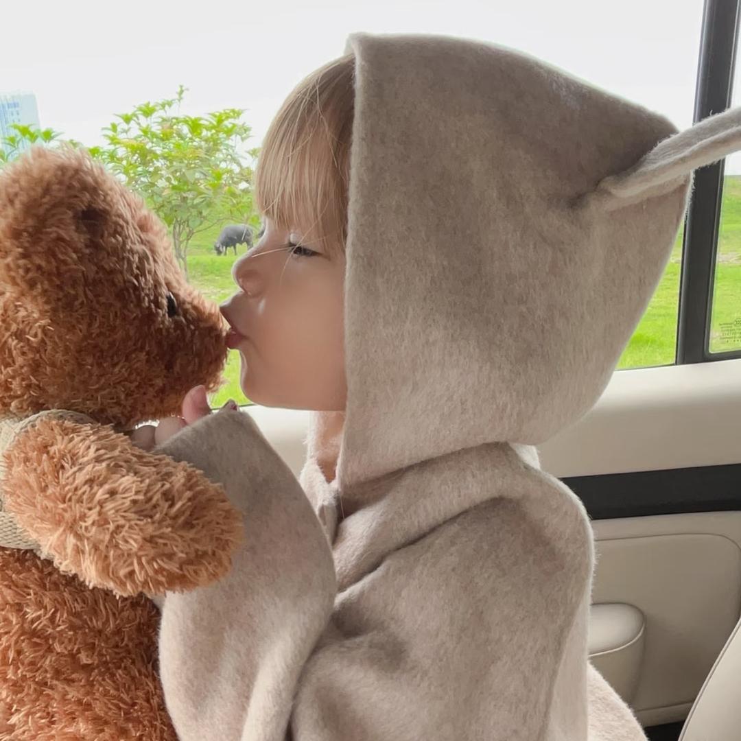 卖萌被打掉两颗门牙