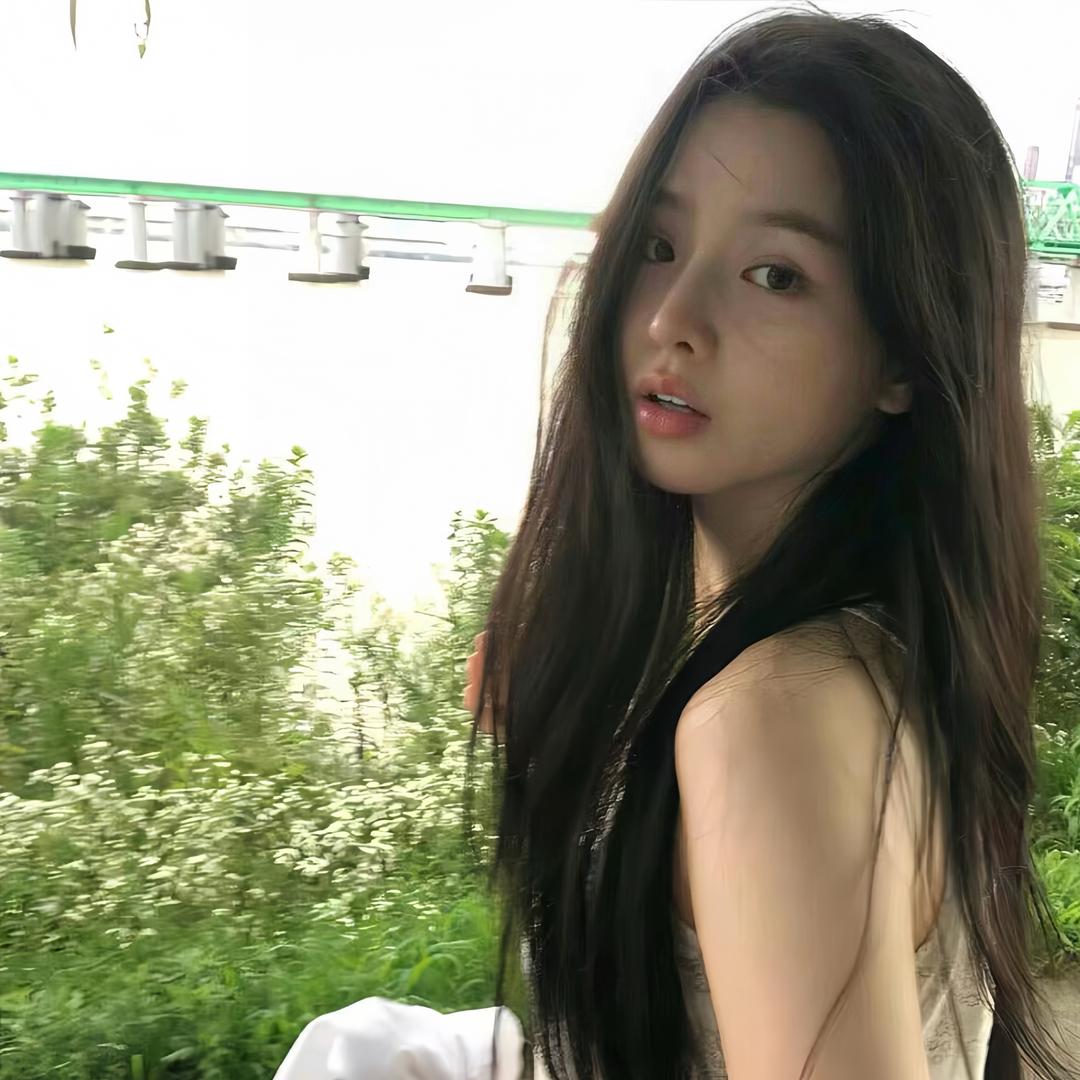 🦋.