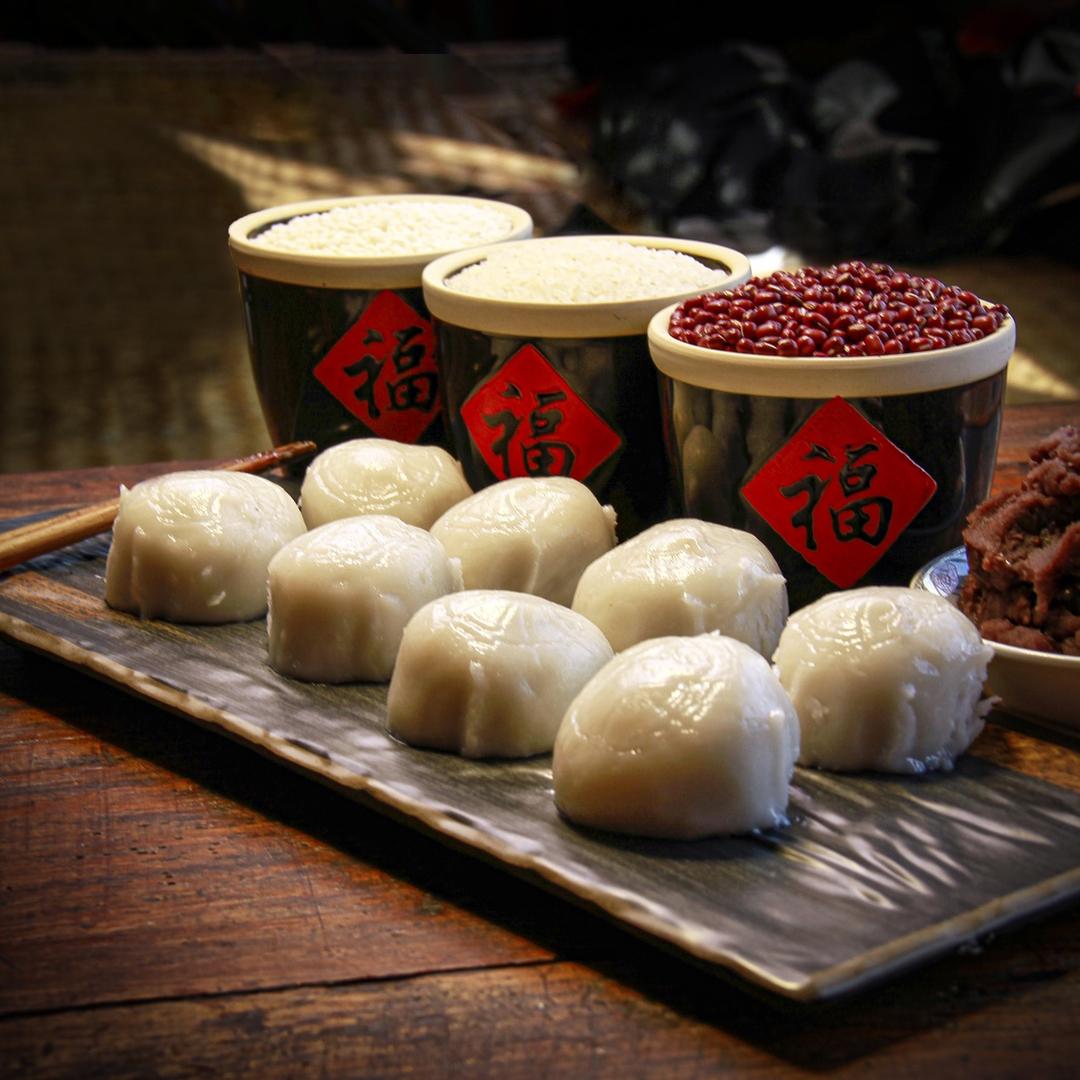 老兄弟粘豆包