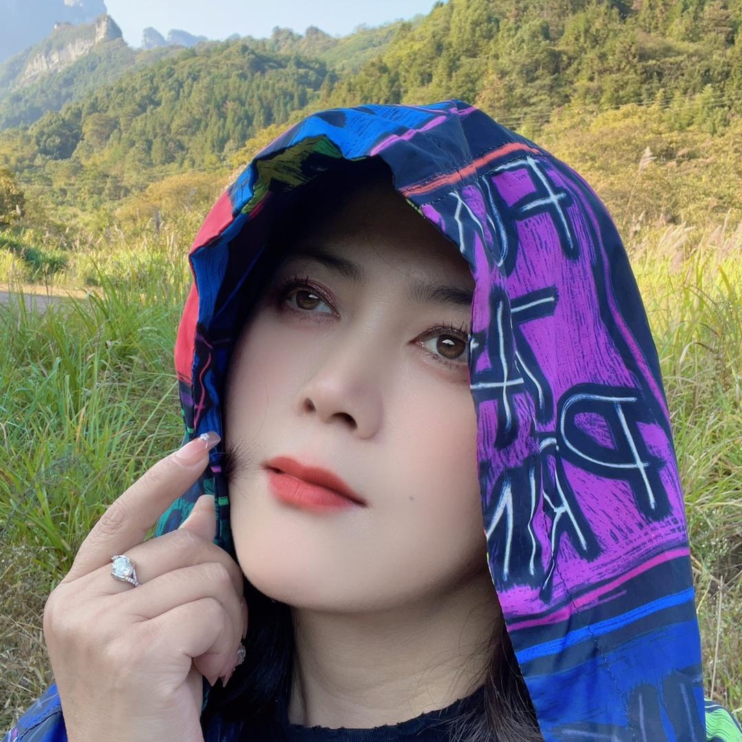 雨露慢步💋开播闲聊，聊天