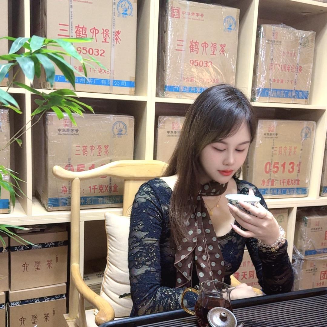 钟小茶