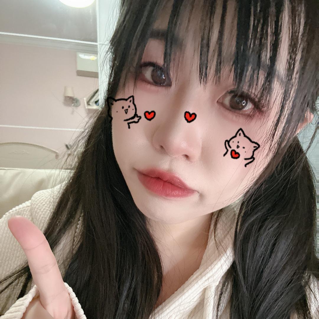 爱吃冰激凌的小喜