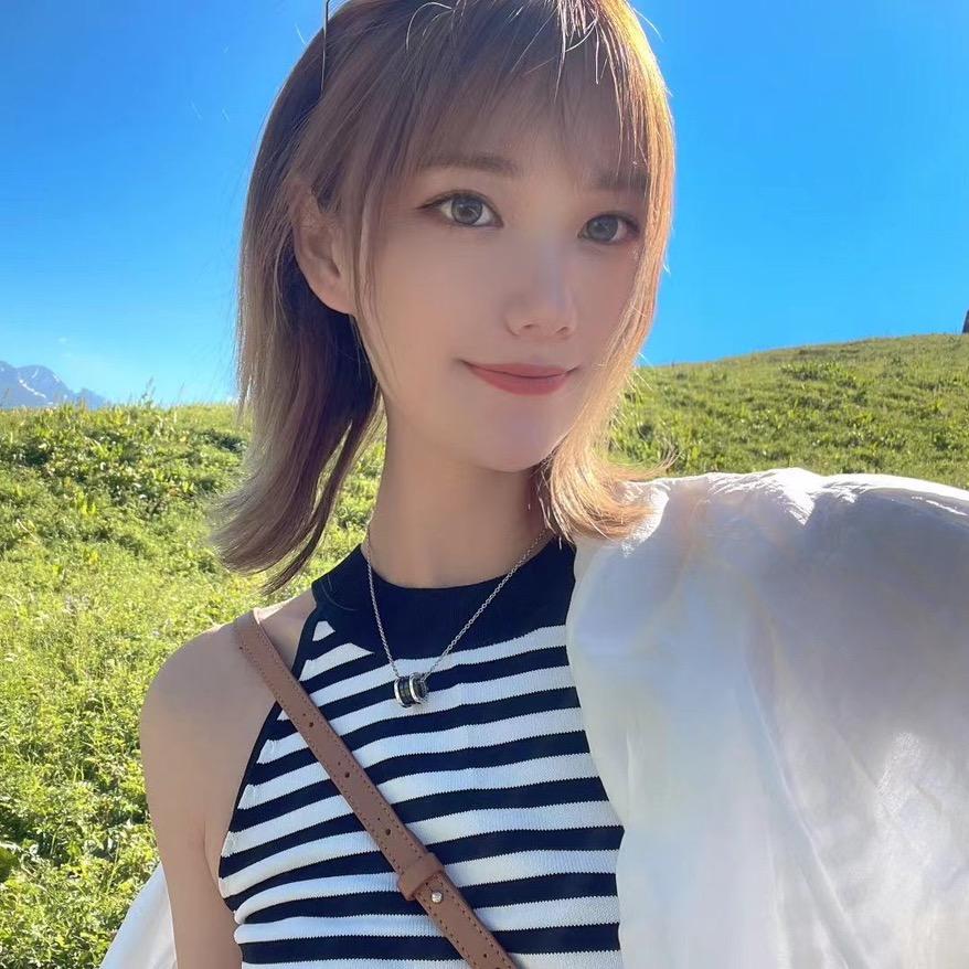 蓝精灵超爱吃