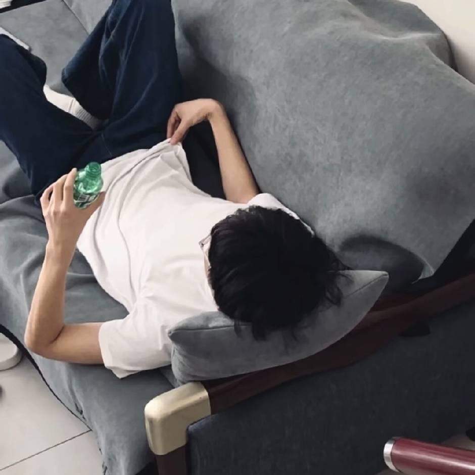 午夜悲伤的非主流