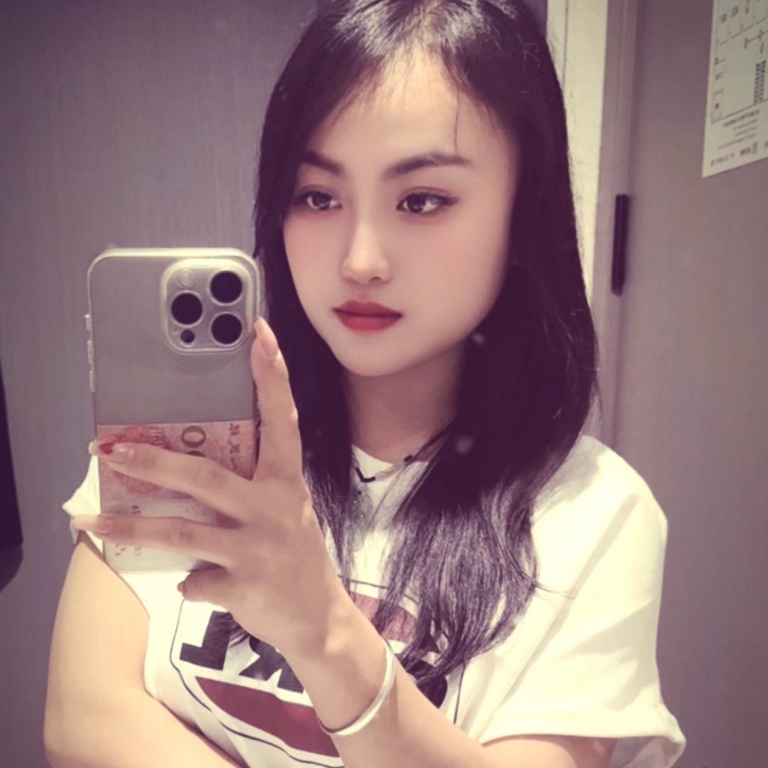 👣楊❤️乐多🥂