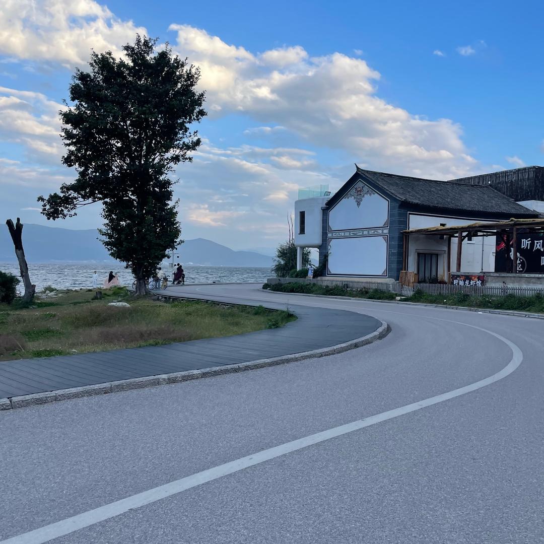 桂林房产楼小腻