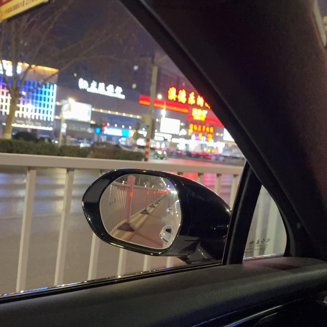 上海梵芭贸易有限公司--小宇