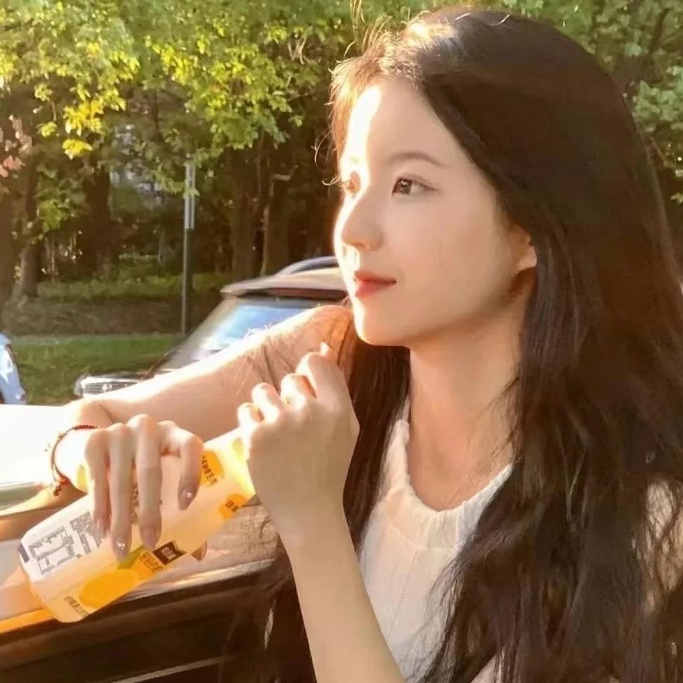 @摆烂小🐱 （~𝙆𝙞𝙩𝙩）