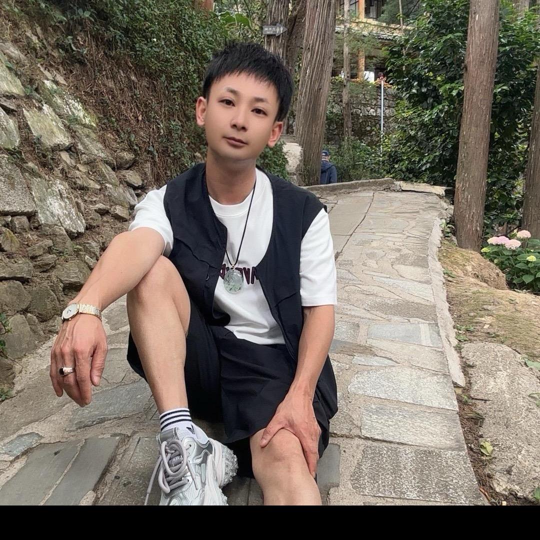 ℒℴѵℯ·初遇💙你ོ⁵²⁰