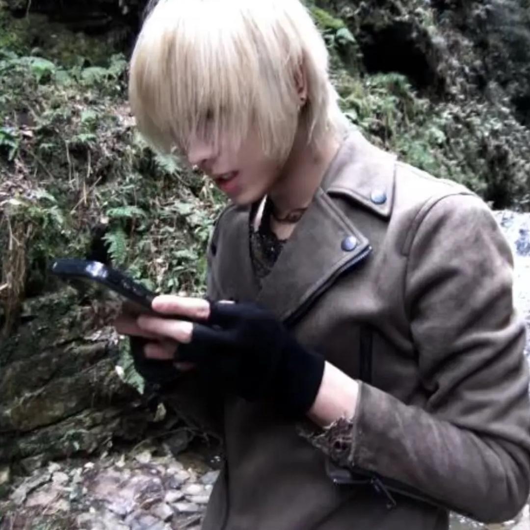 ￴ ￴ ￴ ￴￴￴ ￴￴￴ ￴￴ ￴