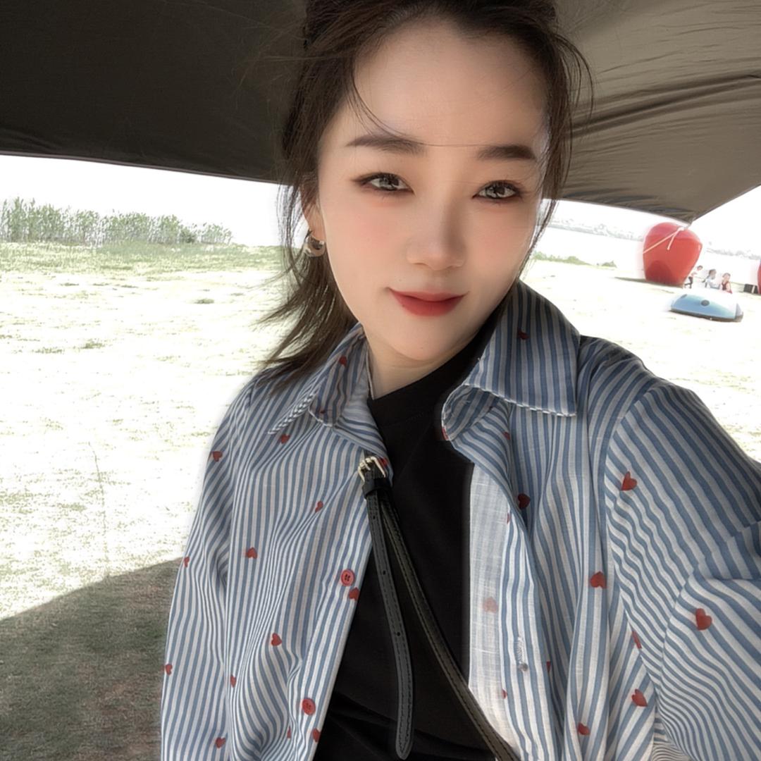 是佳佳（小鱼小号）