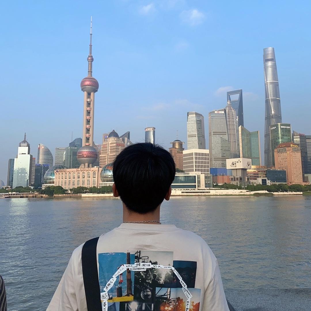 大大旭