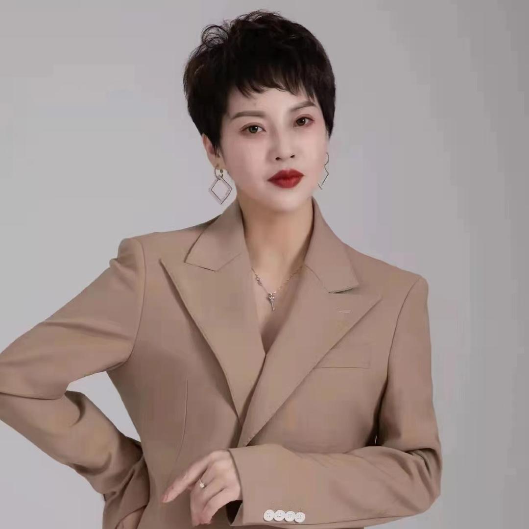 丹虹形象美学