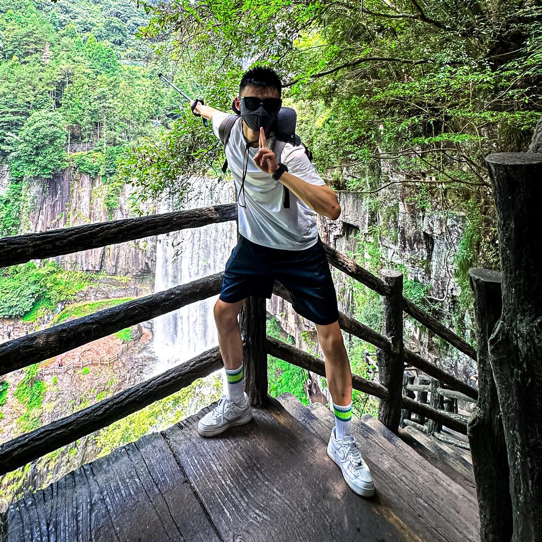 废墟公子