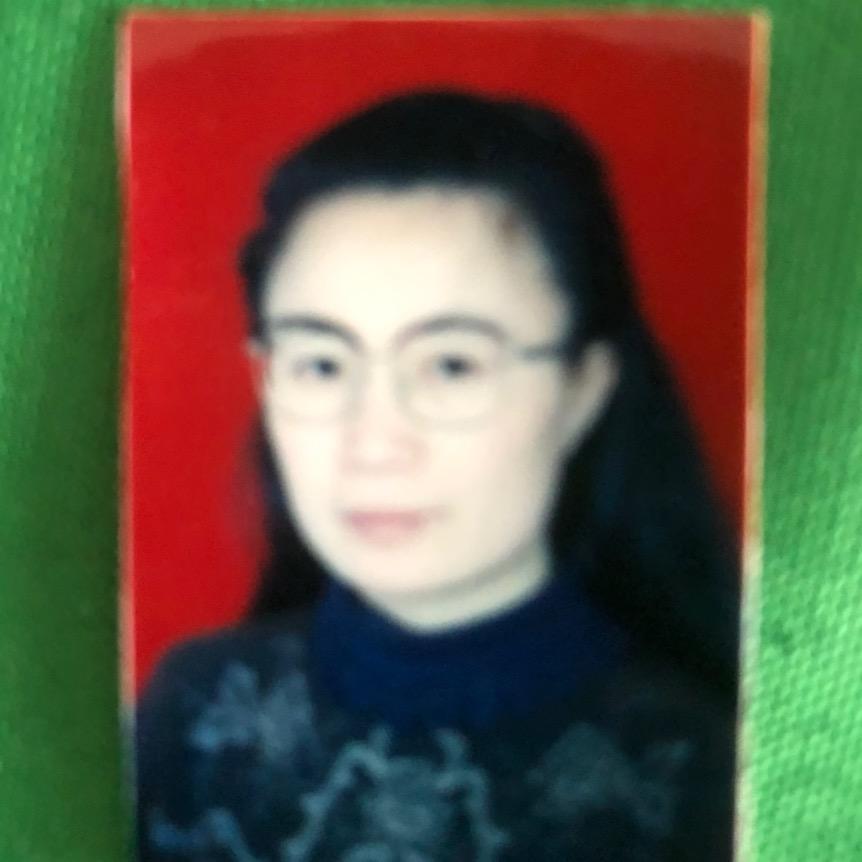 康妮爱读书
