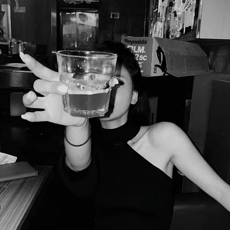 劉馨冉.