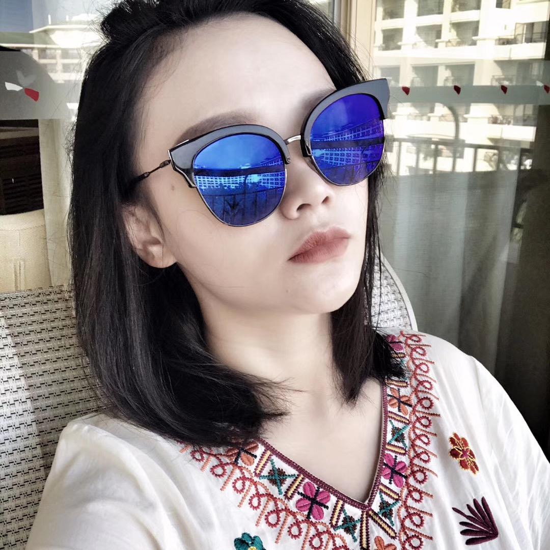 王王小小样