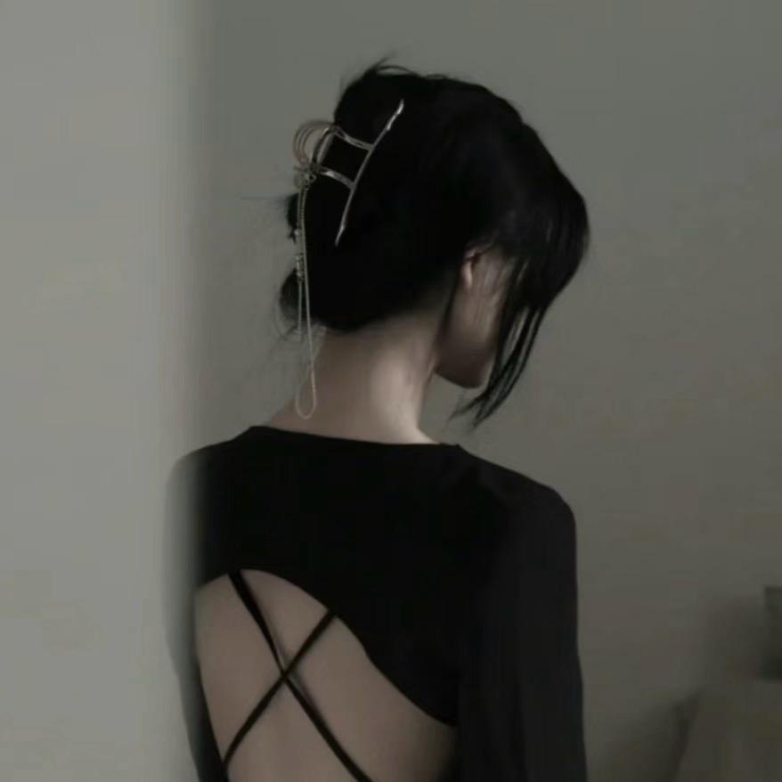 嘻嘻₍˄·͈༝·͈˄*₎◞ ̑̑