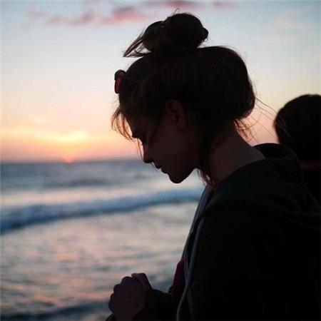 ℋღ᭄手可摘星陈💞࿐