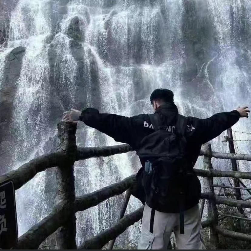 青山入我怀、