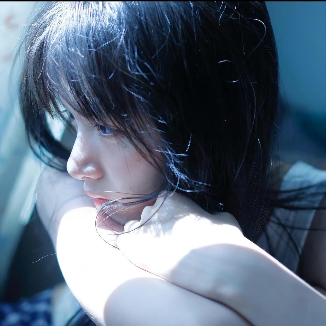 柒.